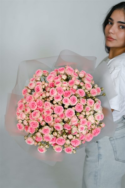 15 кустовых роз Кейтлин 373919492051